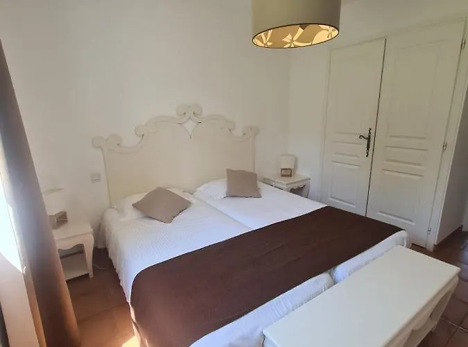 Avec Apercu Et Piscine Privee Villa