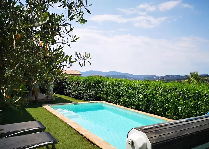 Villa Avec Apercu Et Piscine Privee