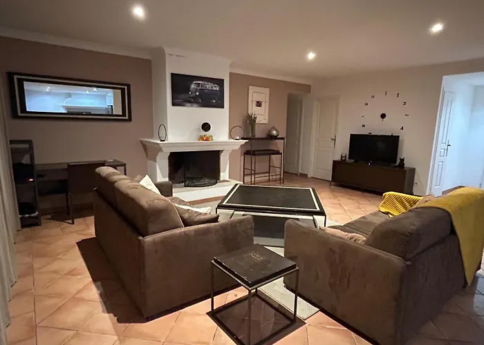 Avec Apercu Et Piscine Privee * Sainte-Maxime