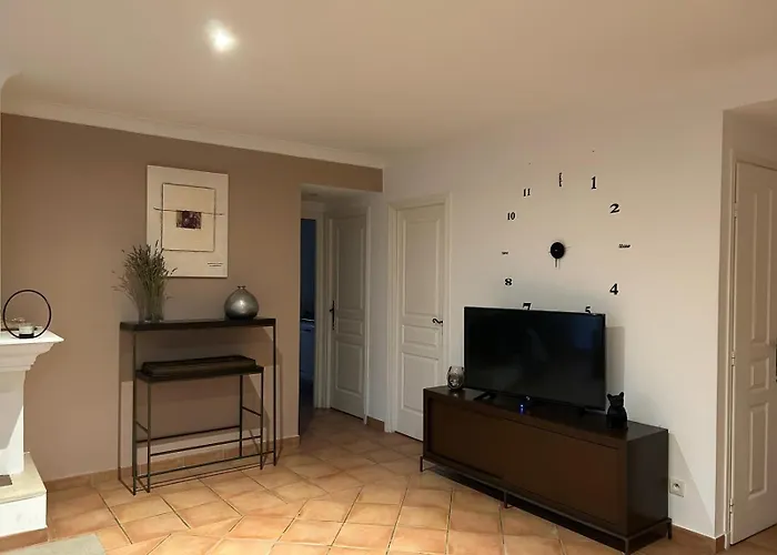 Avec Apercu Et Piscine Privee Villa